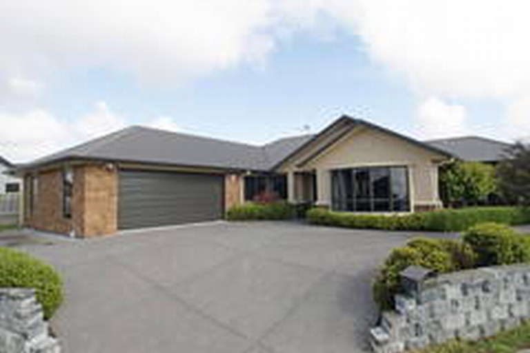 Photo of property in 3 Gibbston Close, Huntington, Hamilton, 3210