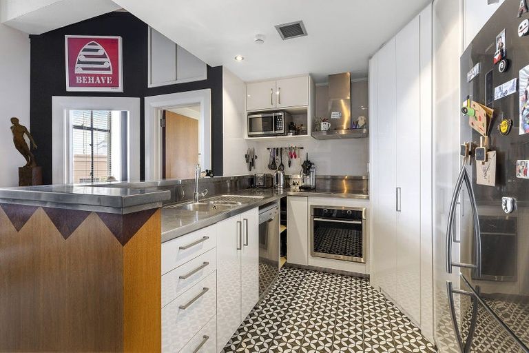 Photo of property in Dominion Apartments, 80u7 Victoria Street, Wellington Central, Wellington, 6011