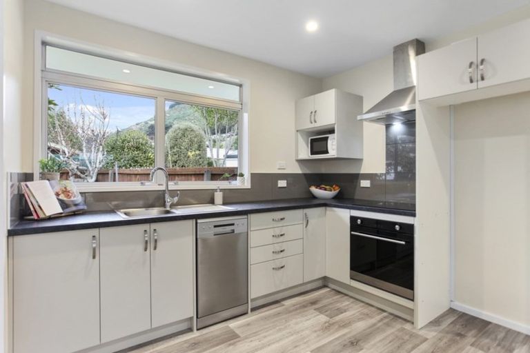 Photo of property in 8 Wedgewood Avenue, Cashmere, Christchurch, 8022