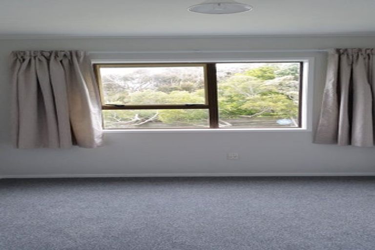 Photo of property in 2 Jasons Place, Churton Park, Wellington, 6037