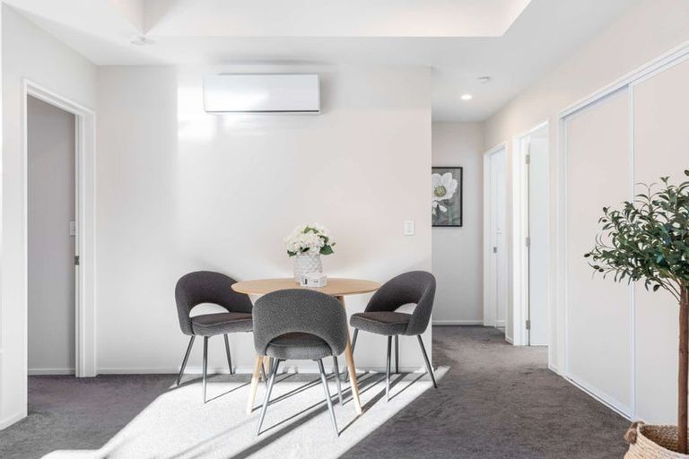 Photo of property in 2/14 Cotswold Avenue, Bishopdale, Christchurch, 8053