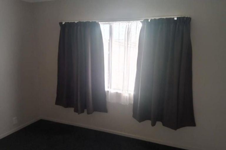 Photo of property in 388a/2 West Coast Road, Glen Eden, Auckland, 0602