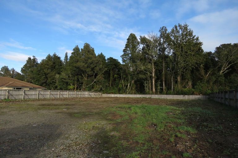 Photo of property in 12 Kawatiri Place, Westport, 7825