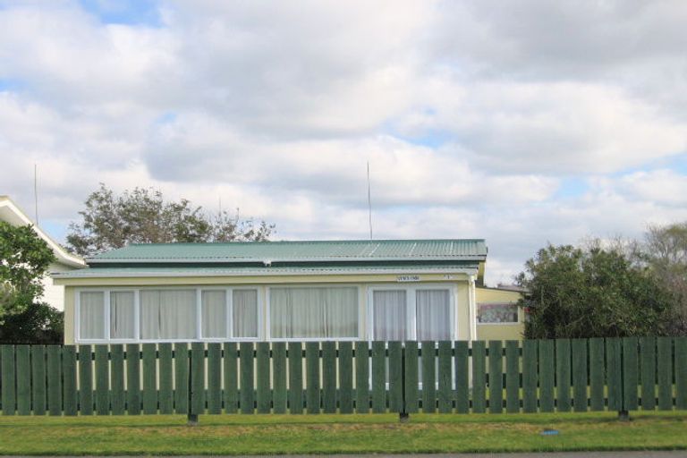 Photo of property in 616b Papamoa Beach Road, Papamoa Beach, Papamoa, 3118