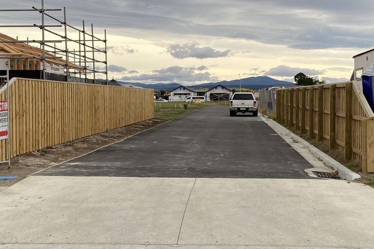 Photo of property in 4 Page Place, Rangiora, 7400