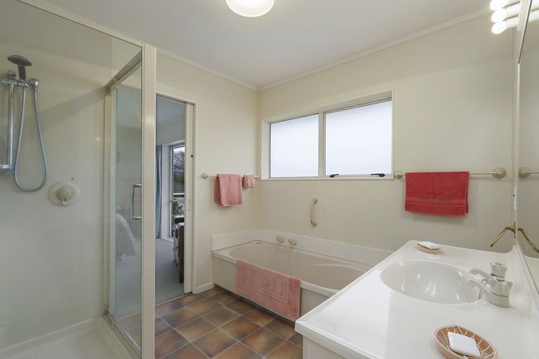 Photo of property in 35a Hurley Road, Paraparaumu Beach, Paraparaumu, 5032