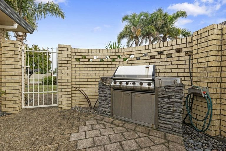 Photo of property in 157 Gravatt Road, Papamoa Beach, Papamoa, 3118