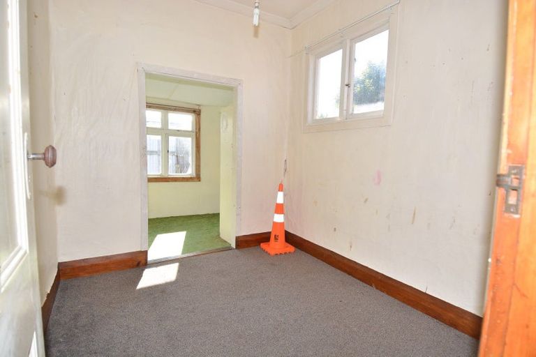 Photo of property in 36 Brown Street, Strathern, Invercargill, 9812