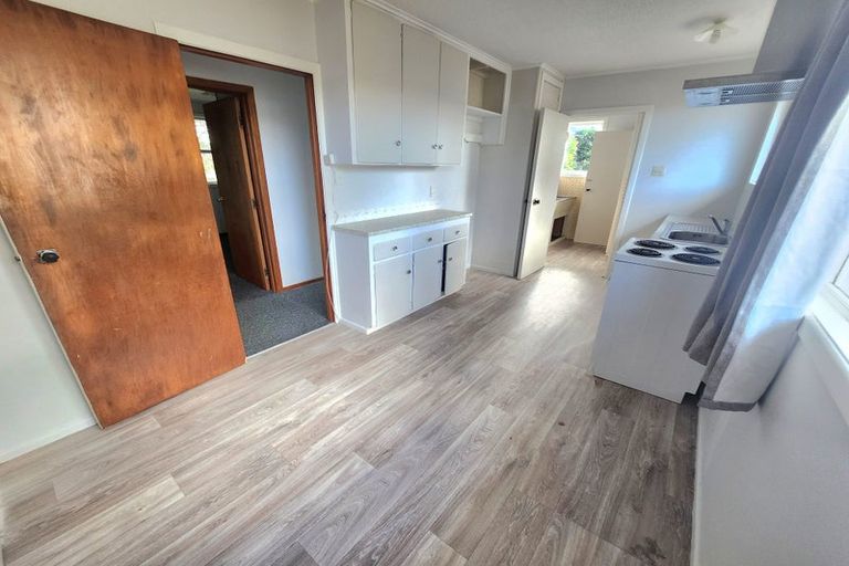 Photo of property in 105 Tidal Road, Mangere, Auckland, 2022