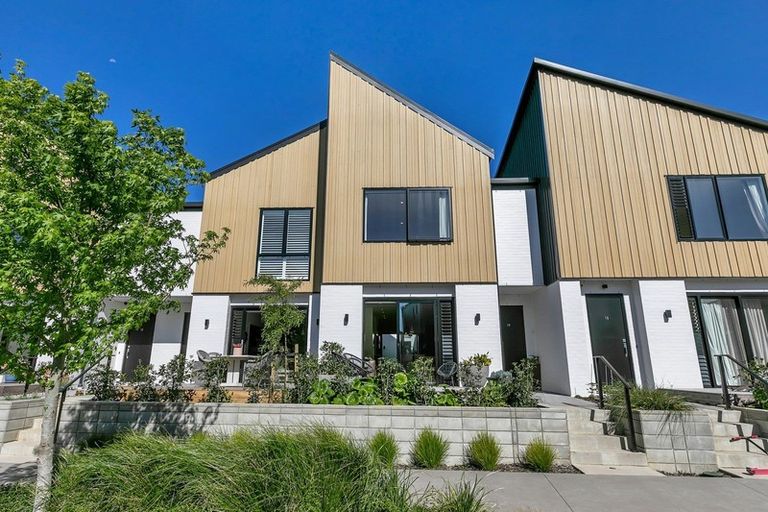 Photo of property in 14 Jack Seabrook Road, Hobsonville, Auckland, 0616