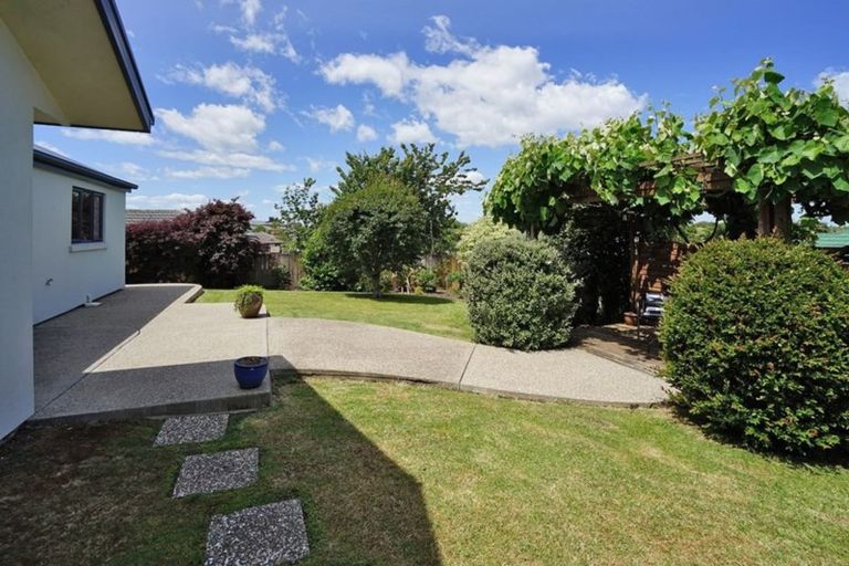 Photo of property in 11 Highbury Place, Nawton, Hamilton, 3200