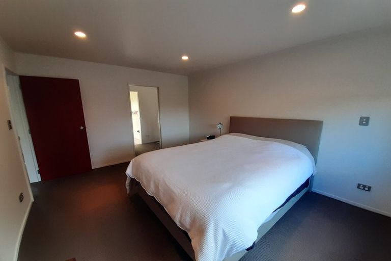 Photo of property in 66d Grand Drive, Orewa, 0931