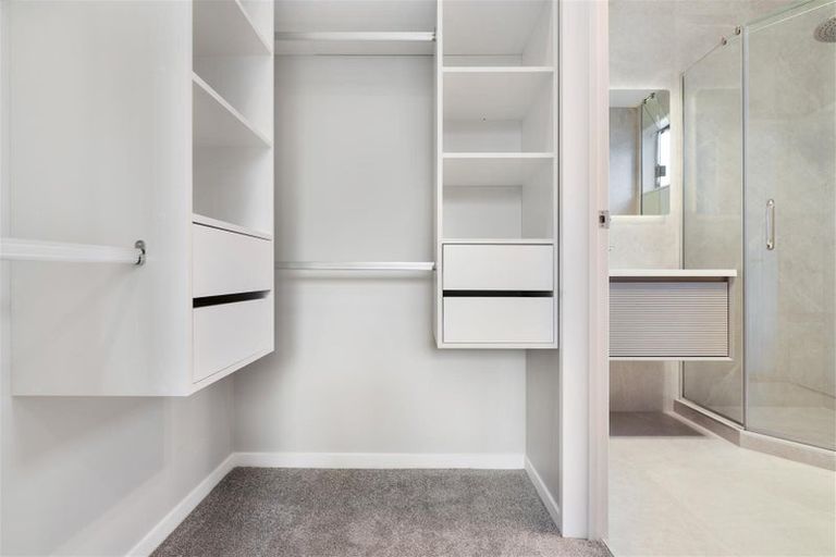 Photo of property in 34 Whakairo Crescent, Gulf Harbour, Whangaparaoa, 0930