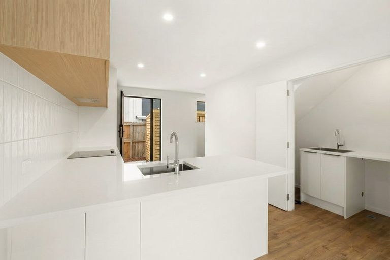 Photo of property in 12/18 Feilding Street, Addington, Christchurch, 8024