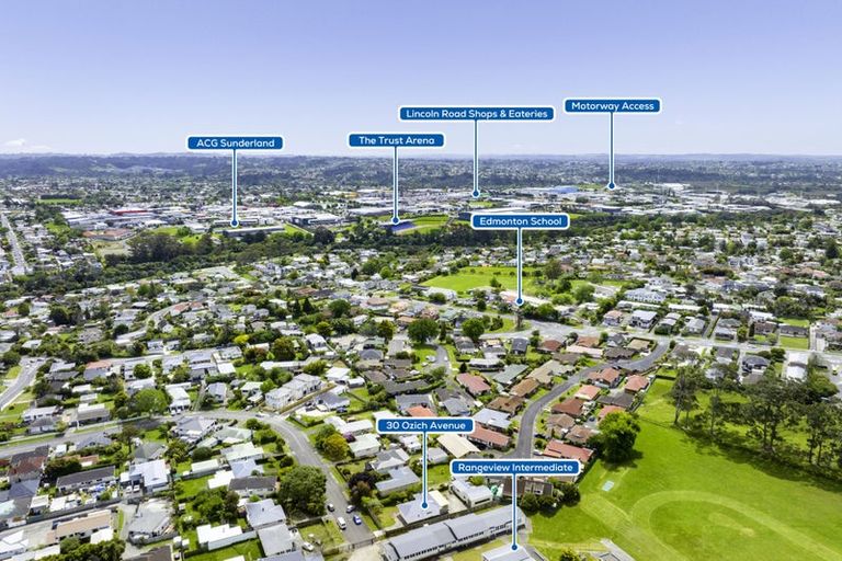 Photo of property in 30 Ozich Avenue, Te Atatu South, Auckland, 0610