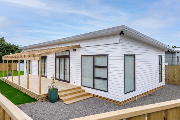 Photo of property in 1 Orion Way, Featherston, 5710