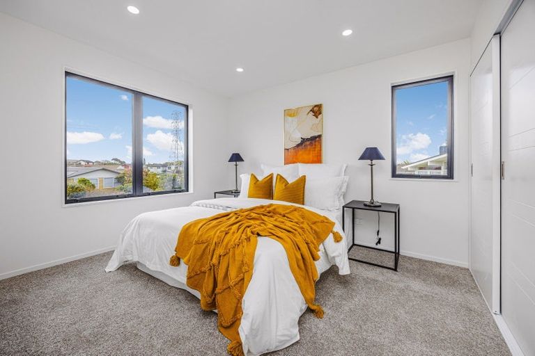 Photo of property in 10b Tinkler Place, Favona, Auckland, 2024