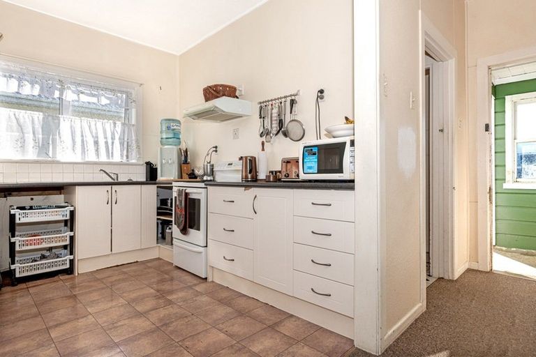 Photo of property in 18 Desmond Road, Te Hapara, Gisborne, 4010