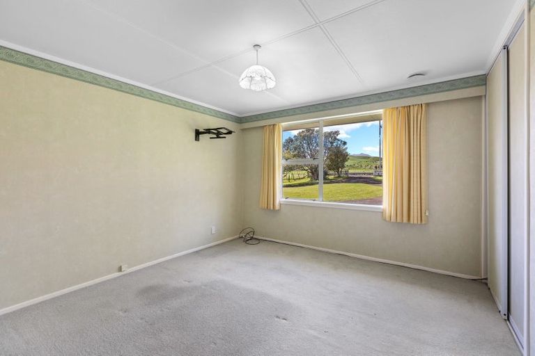 Photo of property in 2133 Wiremu Road, Newall, New Plymouth, 4381