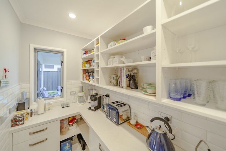Photo of property in 18 Drake Crescent, Awatoto, Napier, 4110
