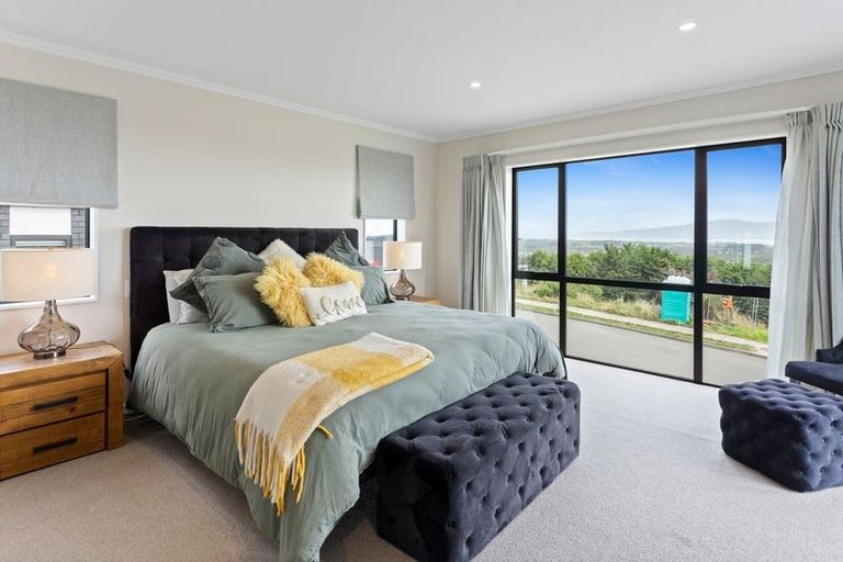 Photo of property in 11 Wilson Way, Waikanae, 5036