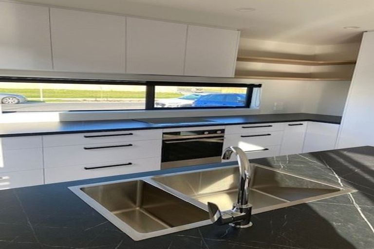 Photo of property in 36 Fairbairn Road, Rolleston, 7614