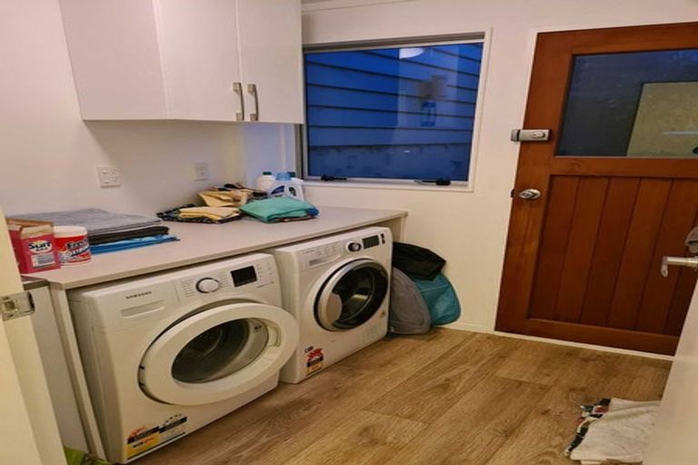 Photo of property in 39 Bosun Terrace, Whitby, Porirua, 5024