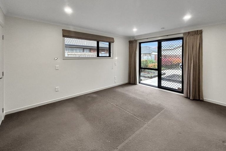 Photo of property in 3 Palm Avenue, Hokowhitu, Palmerston North, 4410