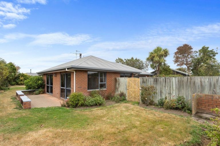 Photo of property in 37 Courage Road, Amberley, 7410