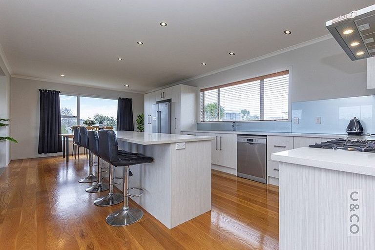 Photo of property in 36 George Street, Riverhead, 0820