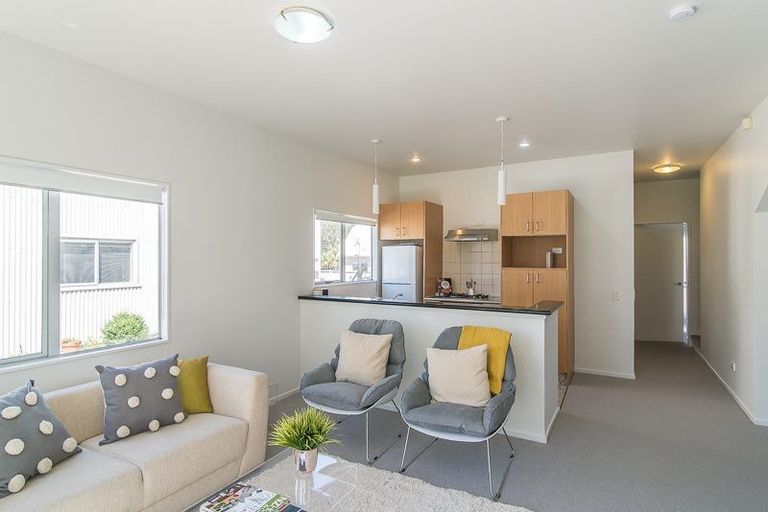 Photo of property in 7u5 Henry Street, Kilbirnie, Wellington, 6022