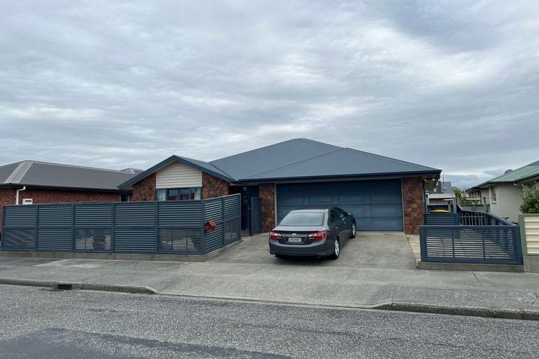 Photo of property in 114 Sewell Street, Hokitika, 7810