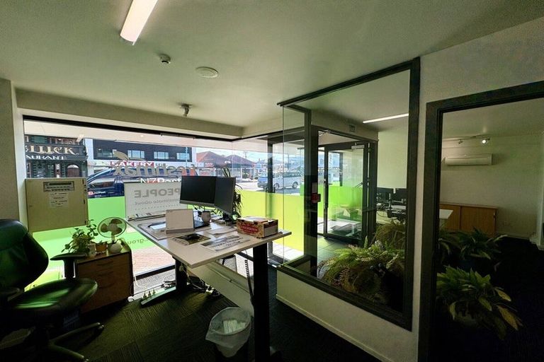 Photo of property in 314 Maunganui Road, Mount Maunganui, 3116