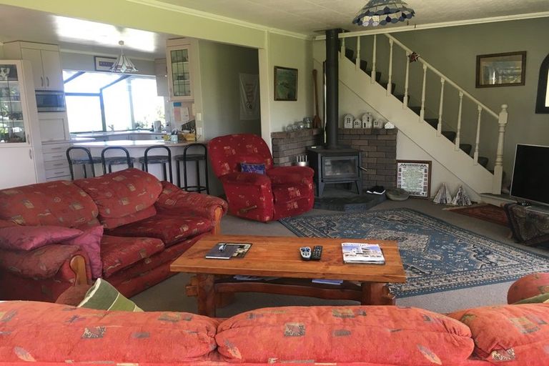 Photo of property in 557 Inland Road North, Onaero, Waitara, 4383