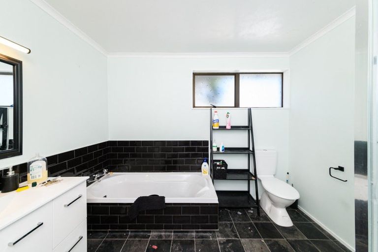 Photo of property in 97 Tremaine Avenue, Westbrook, Palmerston North, 4412