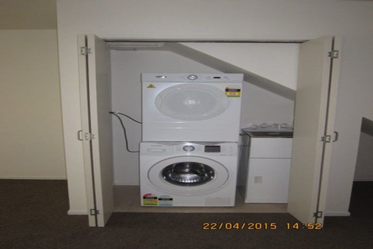 Photo of property in 5/32 Opito Way, East Tamaki, Auckland, 2013
