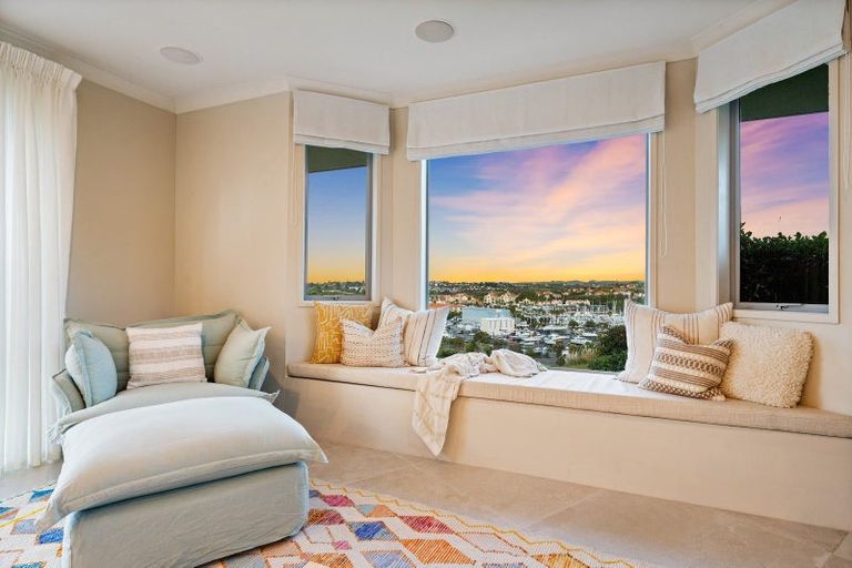 Photo of property in 64 Balboa Drive, Matakatia, Whangaparaoa, 0930