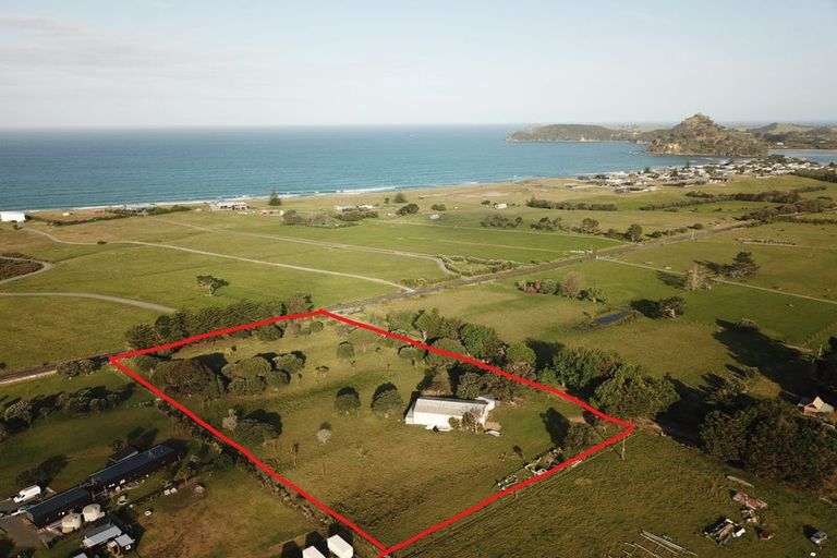Photo of property in 1852 Pataua Road North, Pataua North, Parua Bay, 0175