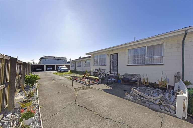 Photo of property in 2/621 Cashel Street, Linwood, Christchurch, 8011