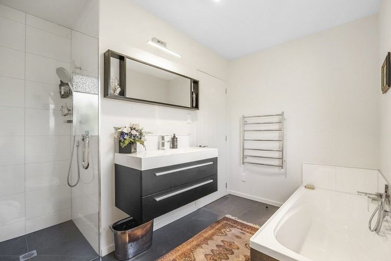 Photo of property in 17 Awa Toru Drive, Fairfield, Dunedin, 9018