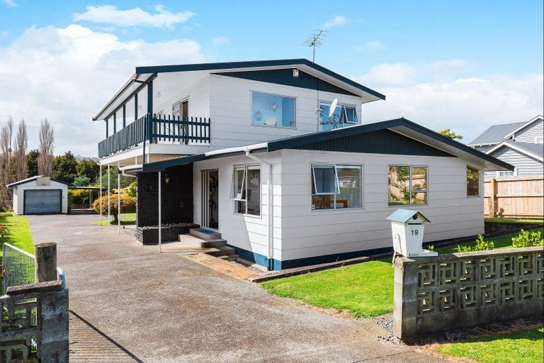 Photo of property in 19 Tarrangower Avenue, Taumarunui, 3920