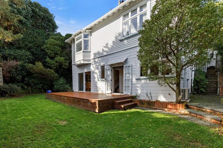 Photo of property in 49 Upper Watt Street, Wadestown, Wellington, 6012