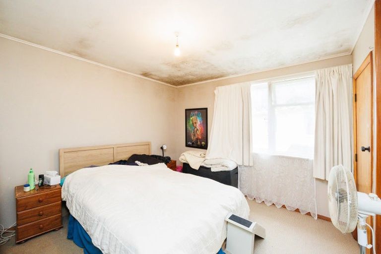 Photo of property in 5 Renfrew Place, Highbury, Palmerston North, 4412