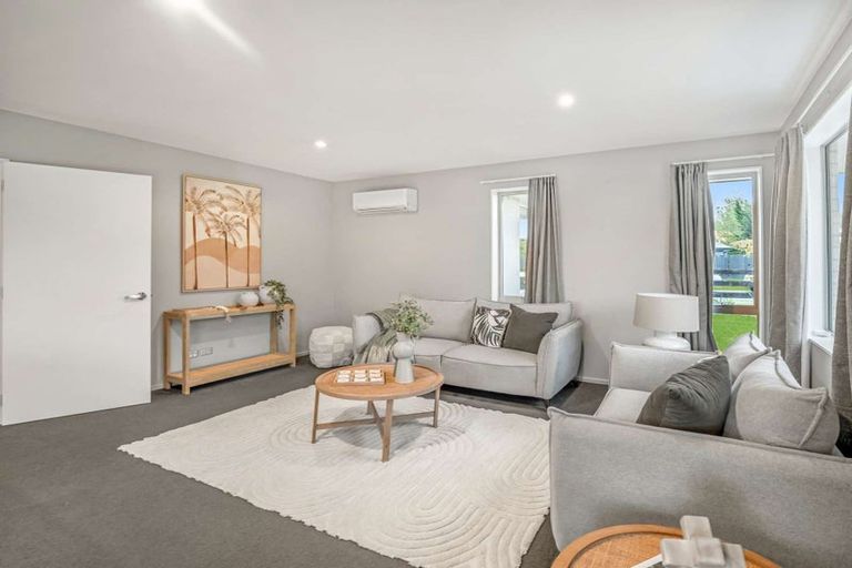 Photo of property in 8 Marble Court, Rolleston, 7614