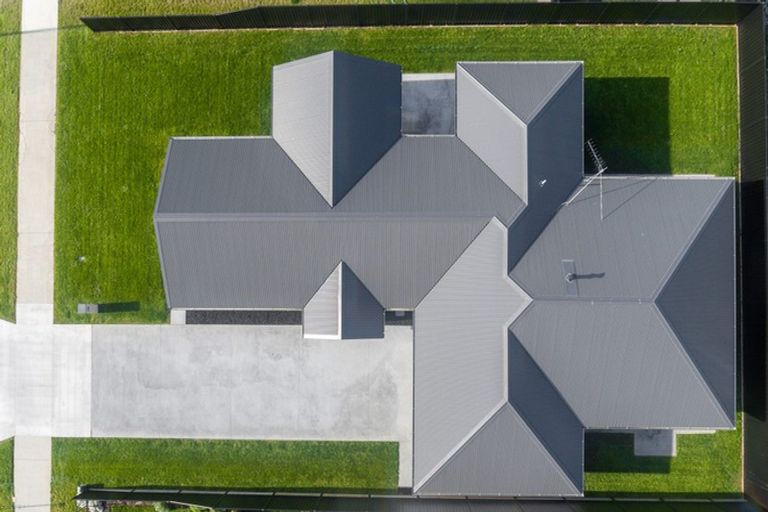 Photo of property in 52 Oak Ridge Drive, Te Awamutu, 3800