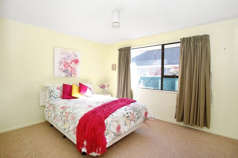 Photo of property in 1/26 Shands Road, Hornby, Christchurch, 8042