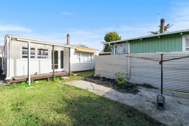 Photo of property in 11c School Road, Tuakau, 2121
