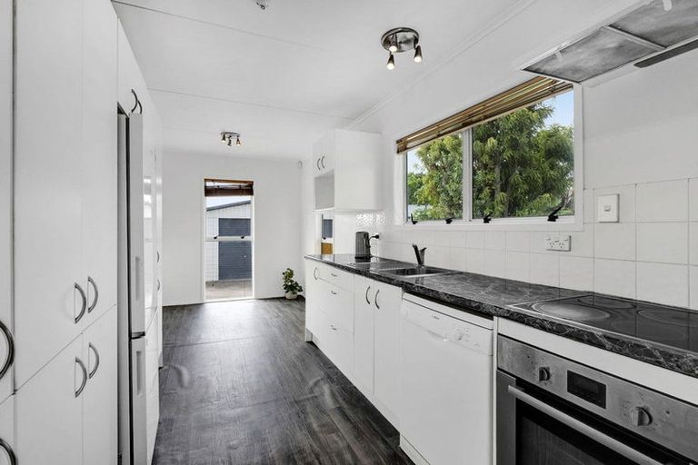 Photo of property in 17 Penrod Drive, Bell Block, New Plymouth, 4312