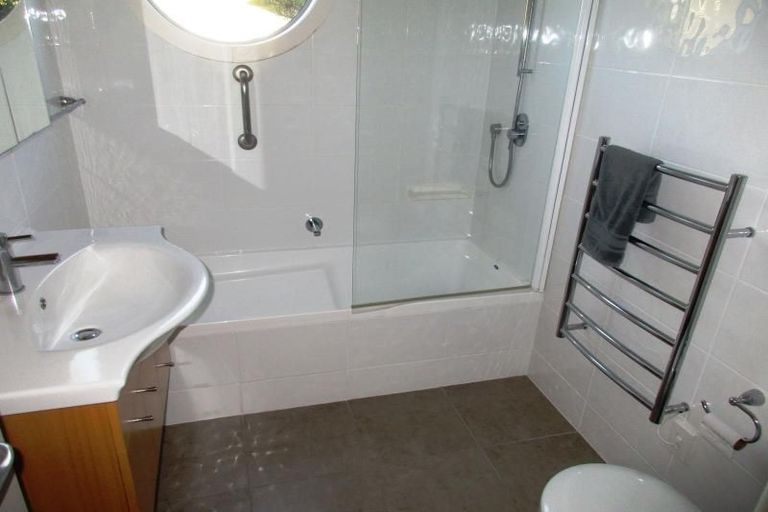 Photo of property in 4-u9 Seaview Road, Paraparaumu Beach, Paraparaumu, 5032