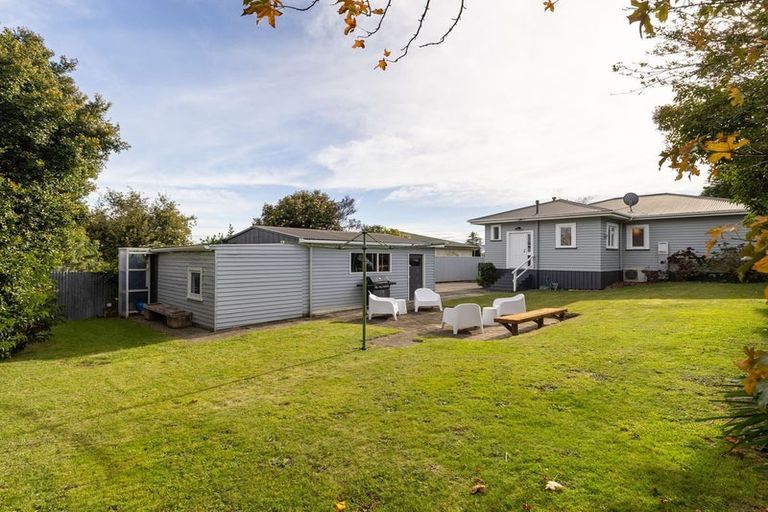 Photo of property in 46 Matamau Street, Palmerston North, 4414